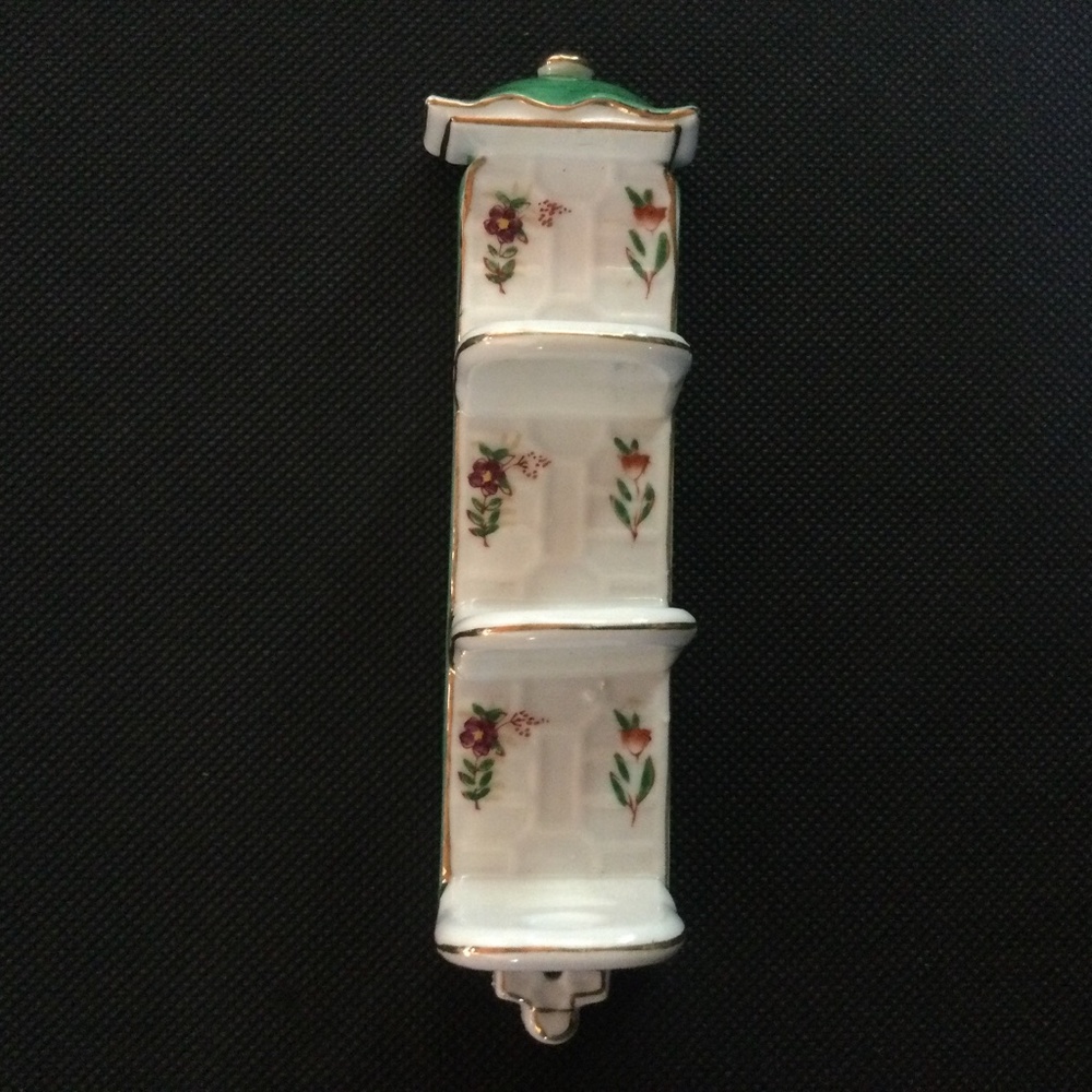 Occupied Japan China Ardalt Miniature Tea Cup Plate Holder with Two Teacups